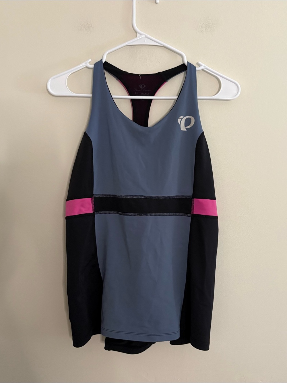 Pearl Izumi select Women's Gray & Black Racerback Tank with Pink Accent XL